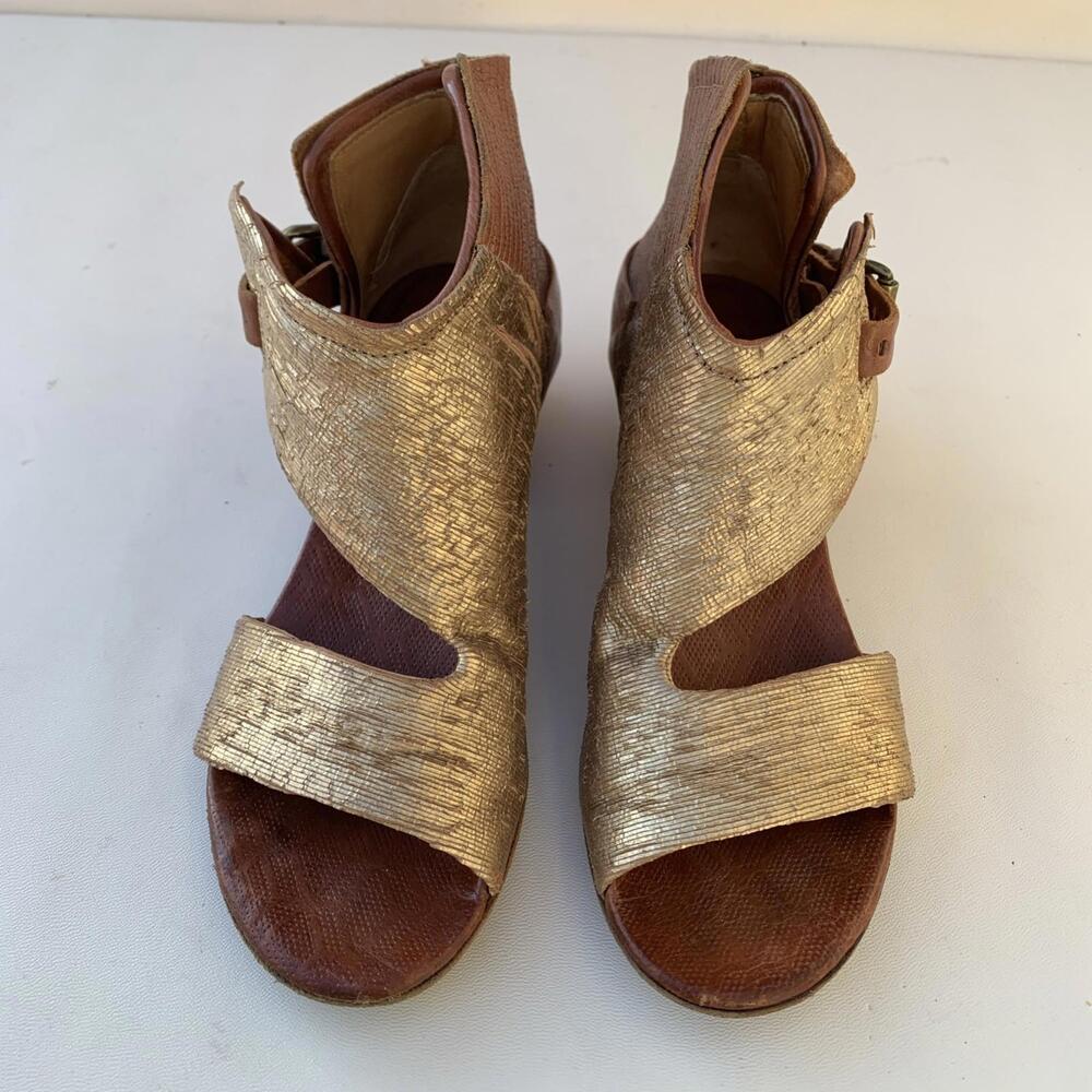 A.S.98 Metallic Gold Leather Open-Toe Sandals